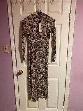 Leopard-Print Mock Neck Long Sleeve Maxi Dress in Beige and Black